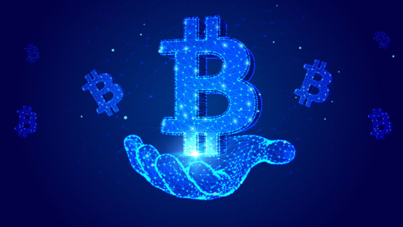 "We profit from the hype": How crypto advertisers react to a Bitcoin downward trend